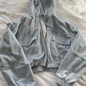 BDG Urban Outfitters Corduroy Cropped Jacket
Baby Blue